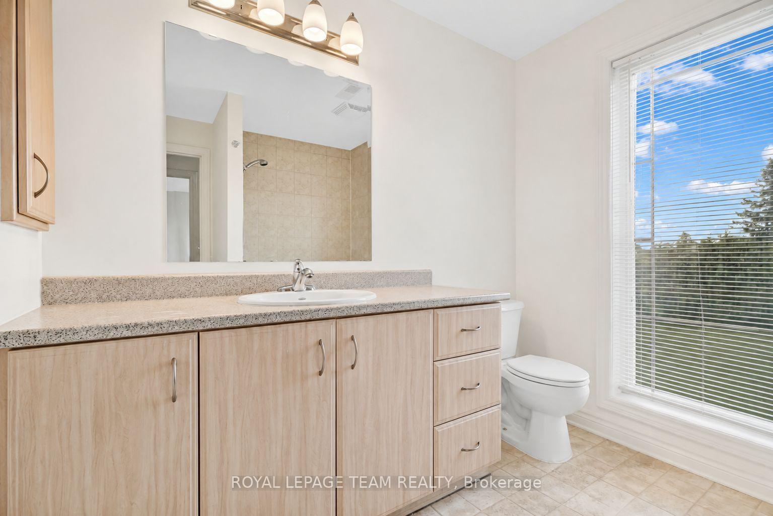 Photo 19 of Unit 6, 200 Paseo Private, Ottawa, Centrepointe — HOMEH