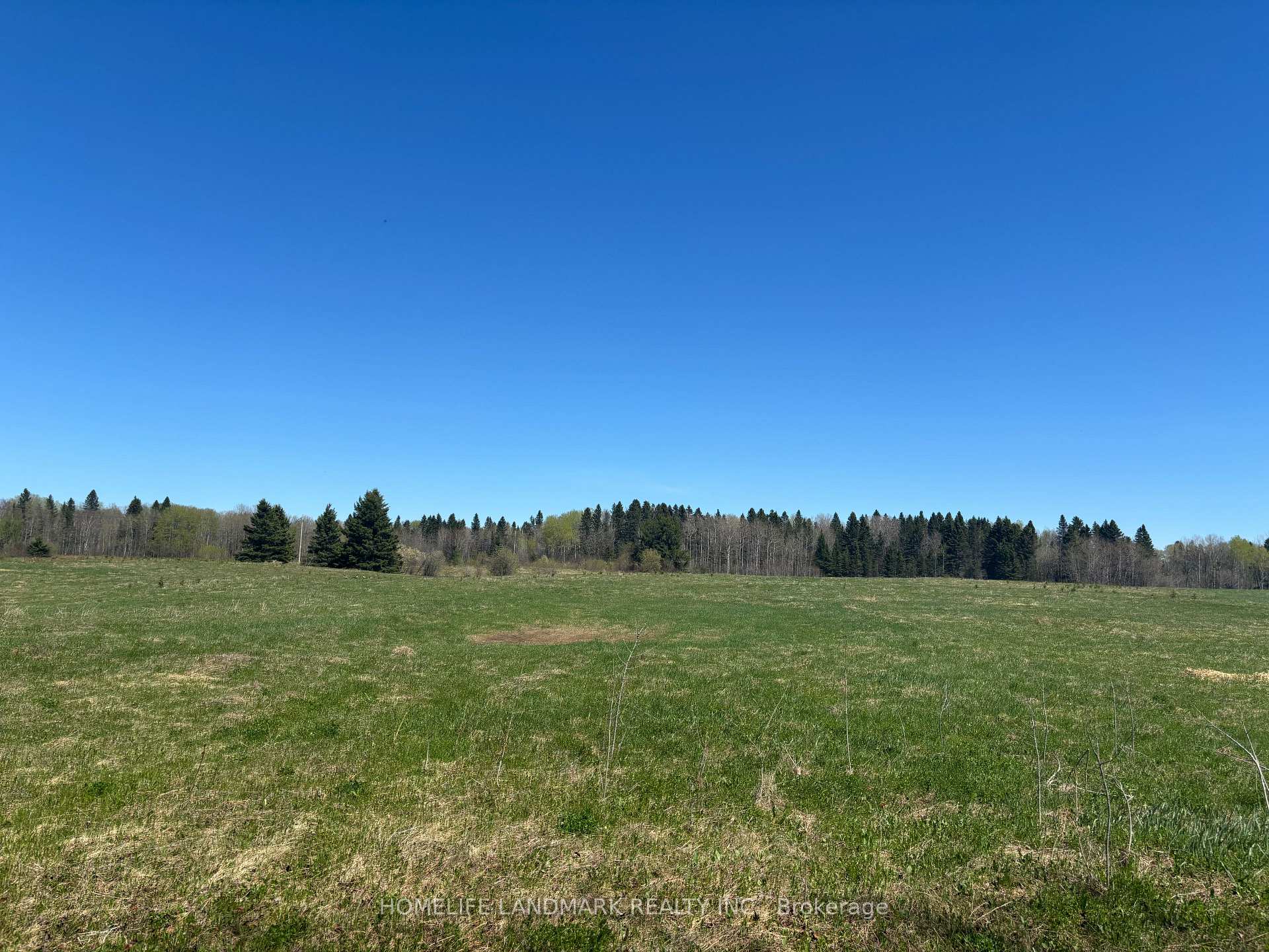 Photo 9 of 9 Ski Hill Road, Kapuskasing — HOMEH