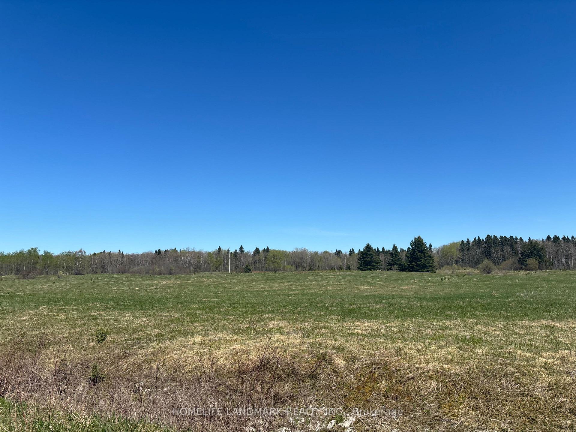 Photo 12 of 9 Ski Hill Road, Kapuskasing — HOMEH