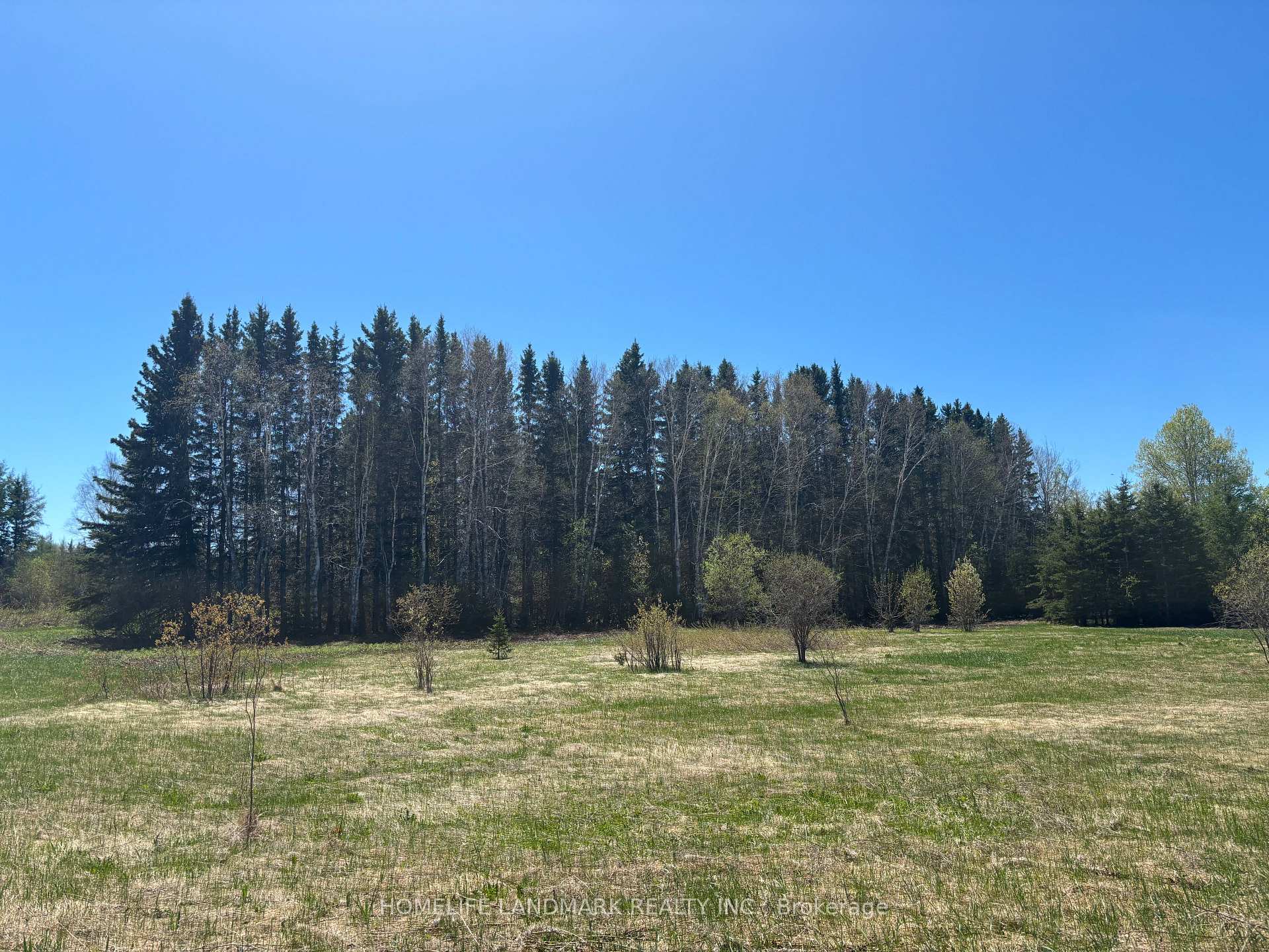 Photo 14 of 9 Ski Hill Road, Kapuskasing — HOMEH
