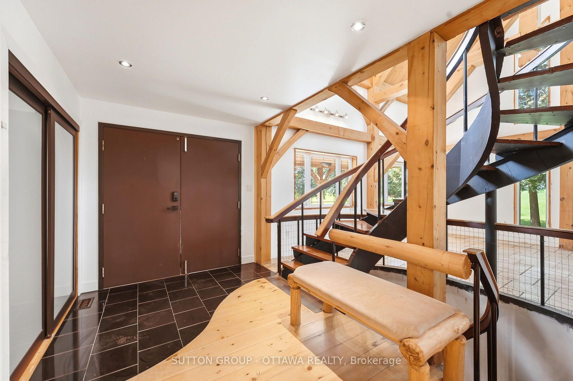 Photo 5 of 1715 Carsonby Road E, Ottawa, Manotick South to Roger Stevens — HOMEH