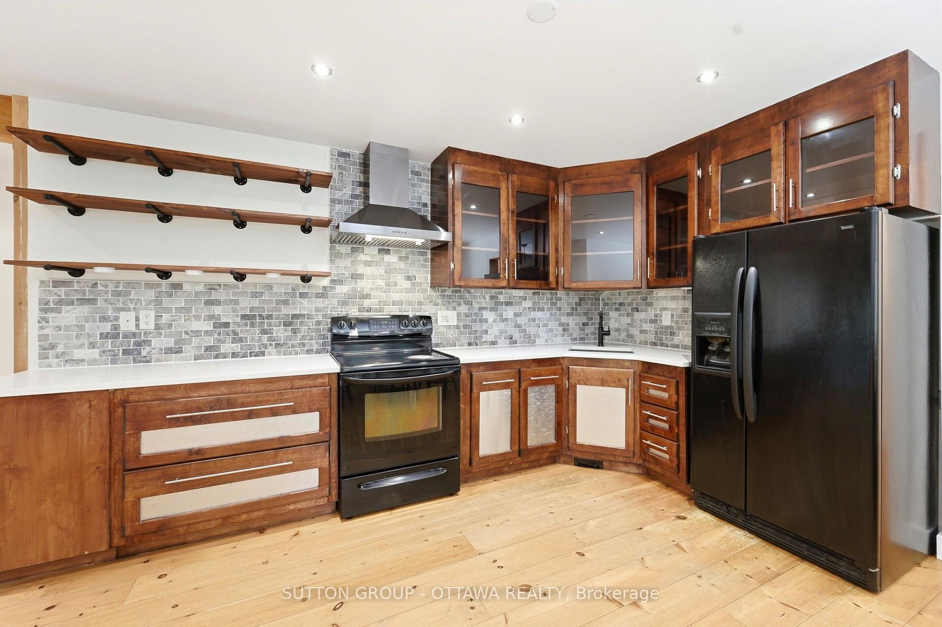 Photo 14 of 1715 Carsonby Road E, Ottawa, Manotick South to Roger Stevens — HOMEH