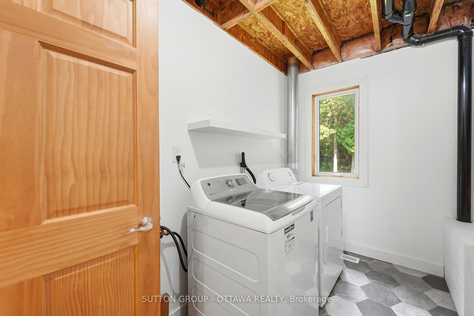 Photo 22 of 1715 Carsonby Road E, Ottawa, Manotick South to Roger Stevens — HOMEH