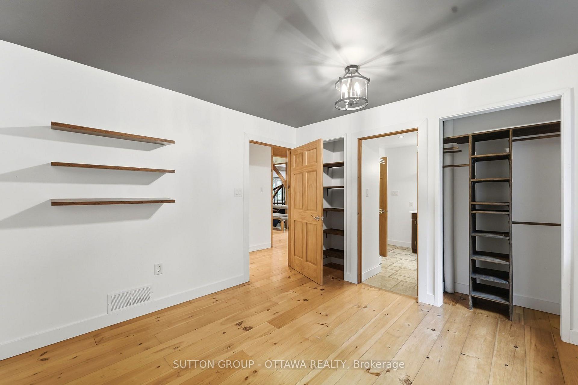 Photo 25 of 1715 Carsonby Road E, Ottawa, Manotick South to Roger Stevens — HOMEH