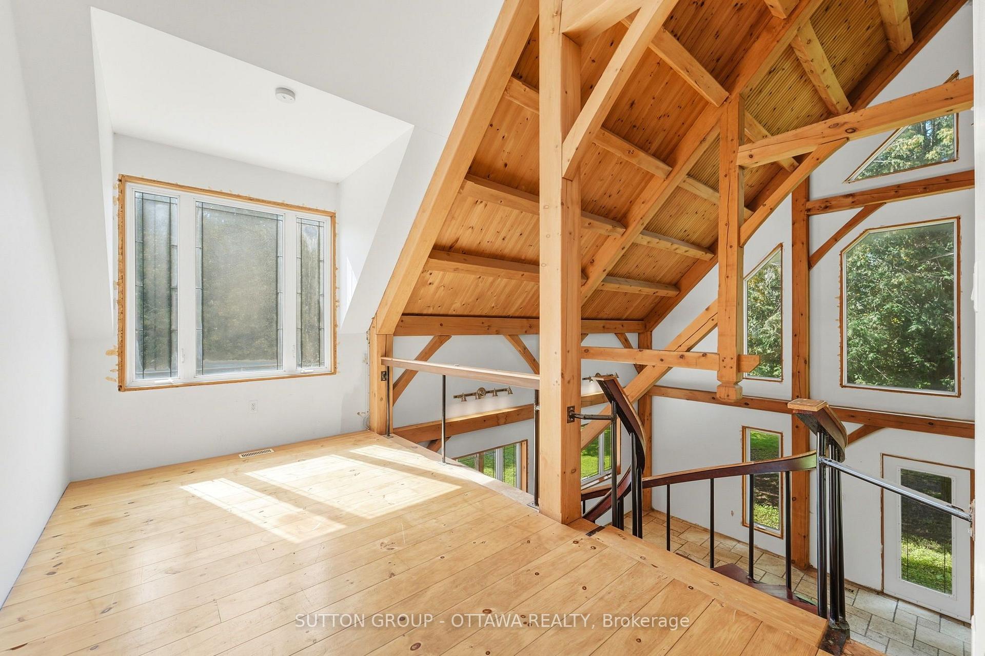 Photo 29 of 1715 Carsonby Road E, Ottawa, Manotick South to Roger Stevens — HOMEH