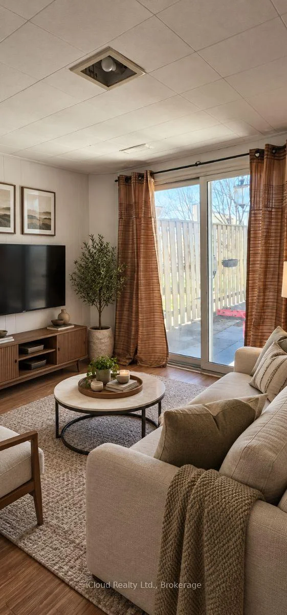 Photo 20 of Unit 36, 36 Dawson Crescent, Brampton, Brampton North — HOMEH