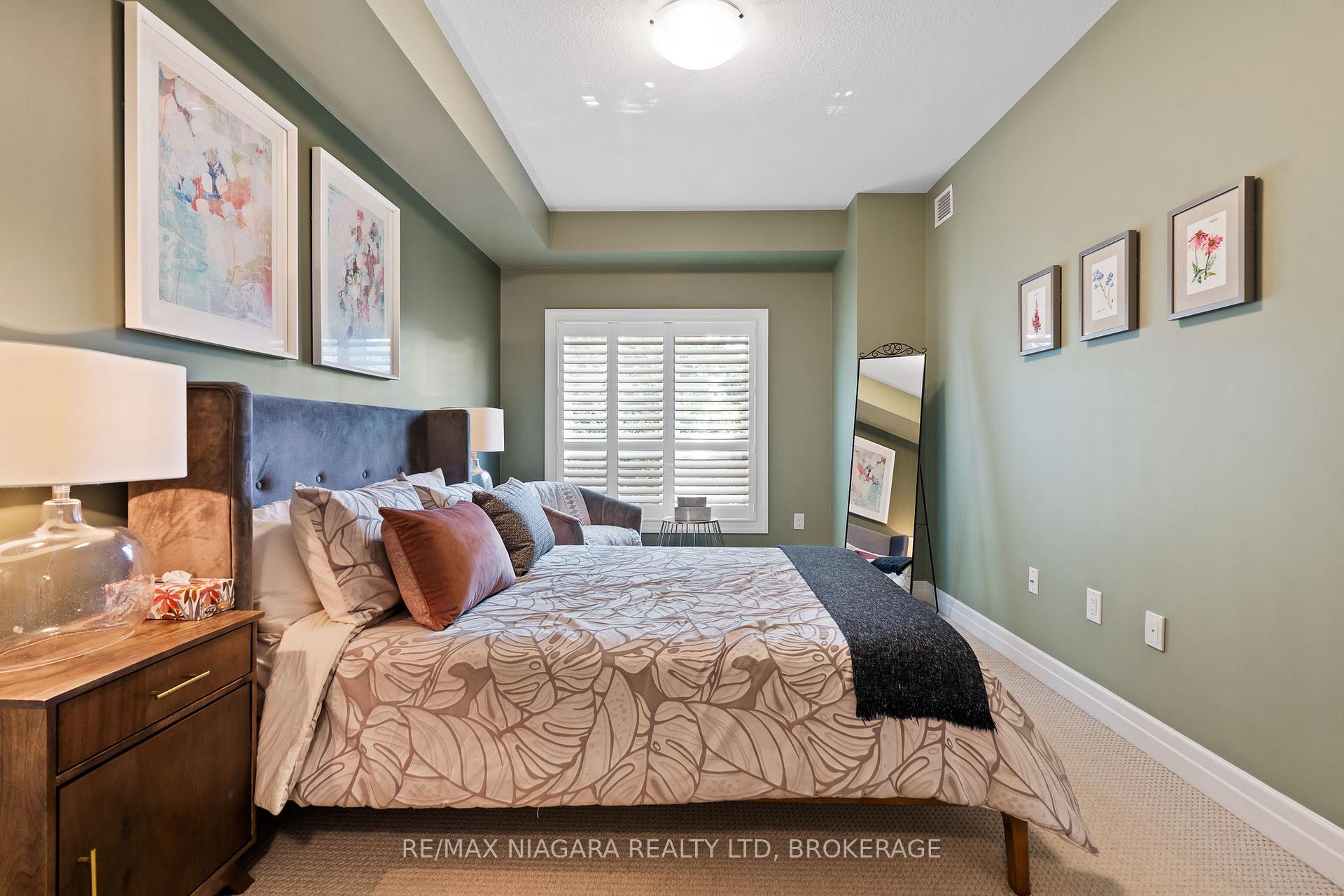 Photo 13 of Unit 203, 212 Lakeport Road, St. Catharines, Lakeport — HOMEH