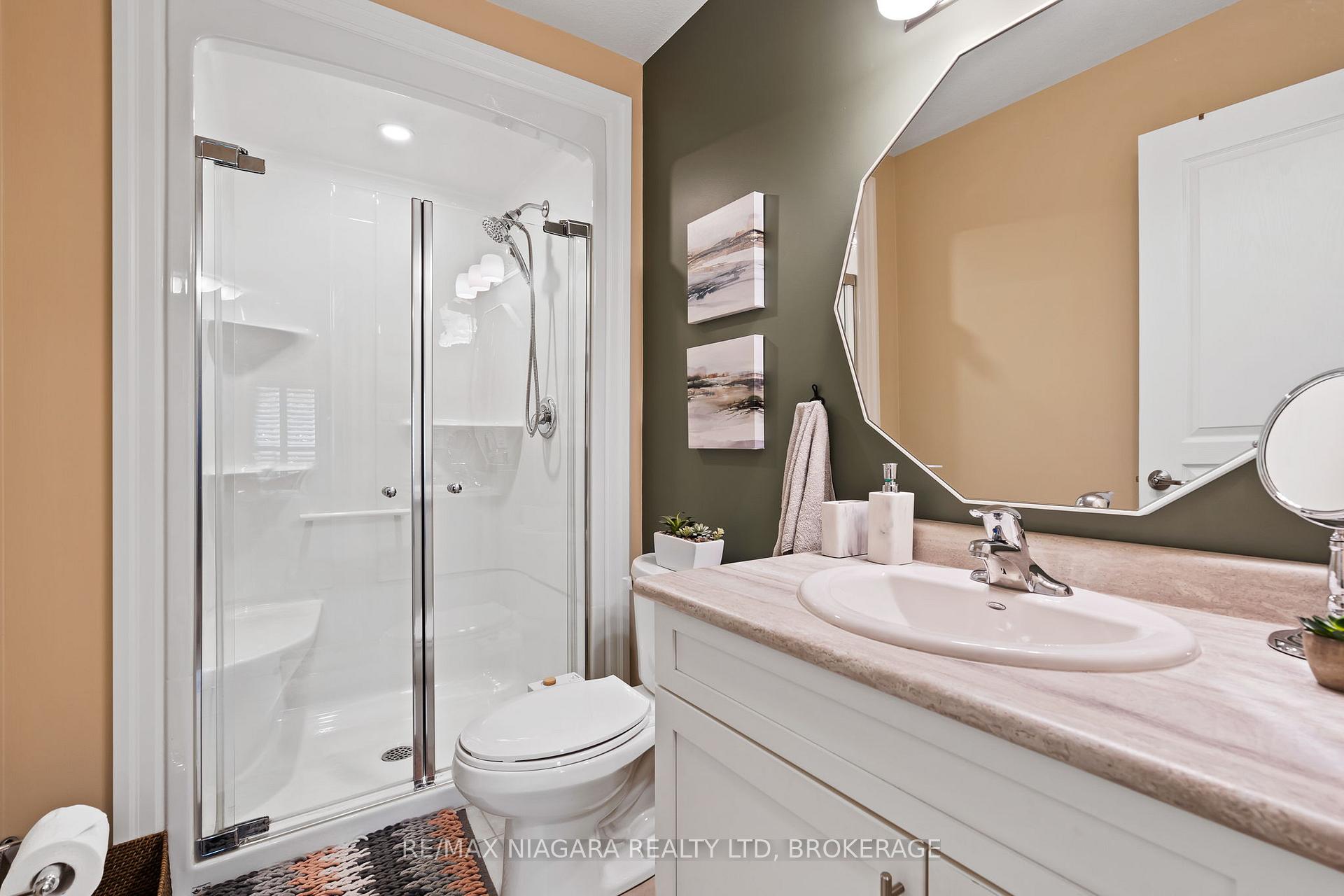 Photo 15 of Unit 203, 212 Lakeport Road, St. Catharines, Lakeport — HOMEH