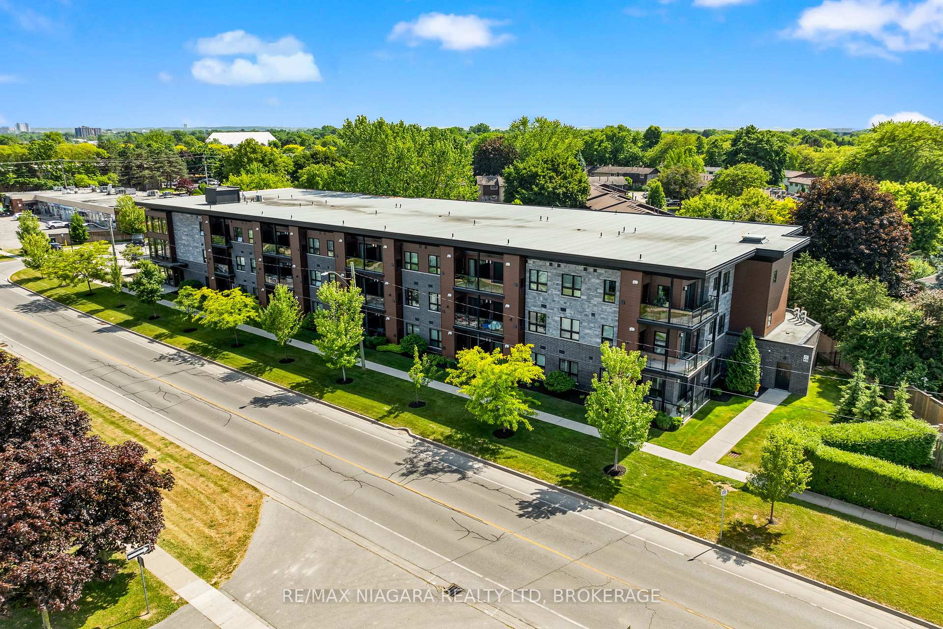Photo 22 of Unit 203, 212 Lakeport Road, St. Catharines, Lakeport — HOMEH