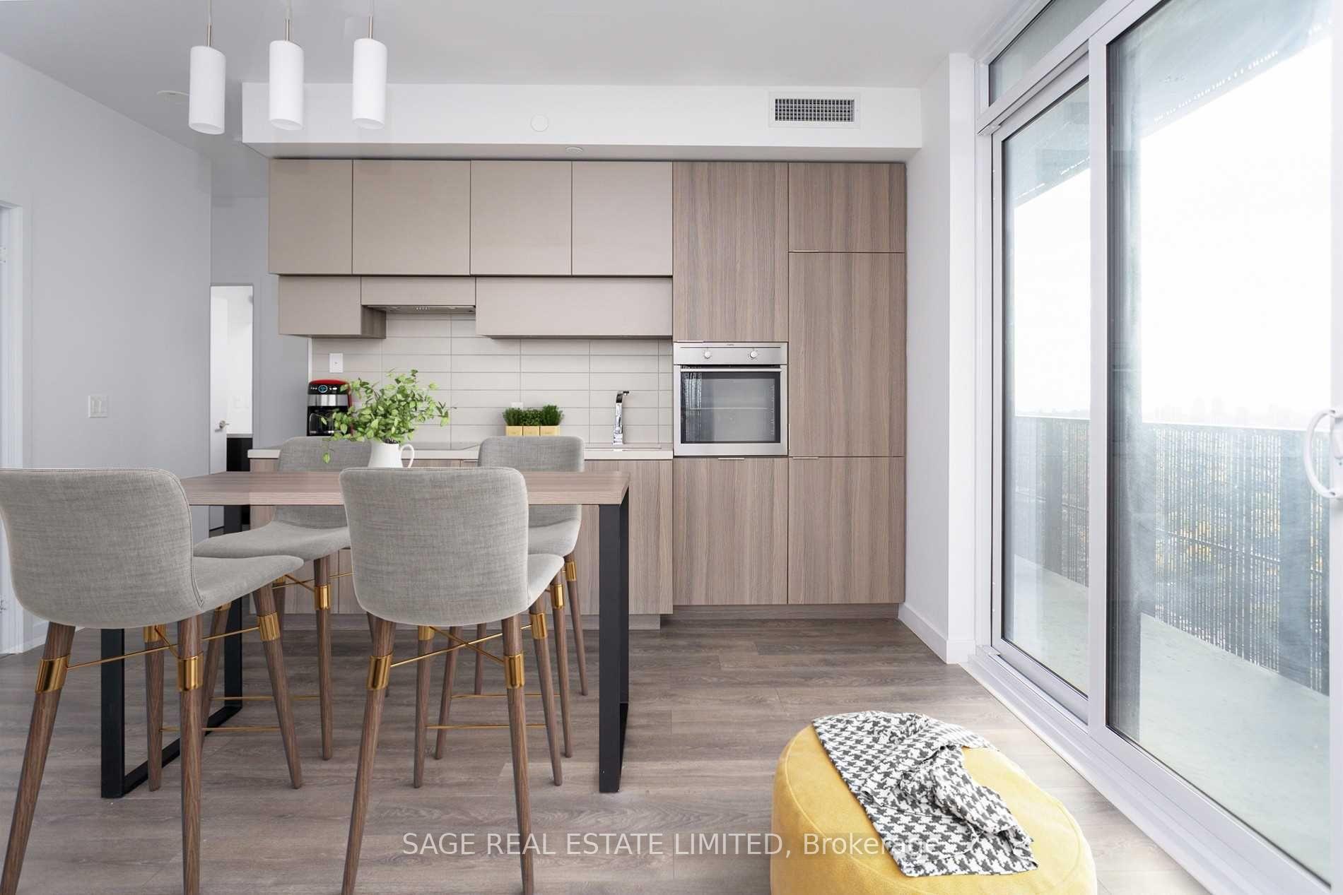 Photo 2 of Unit 2805, 8 Eglinton Avenue E, Toronto, Mount Pleasant West — HOMEH