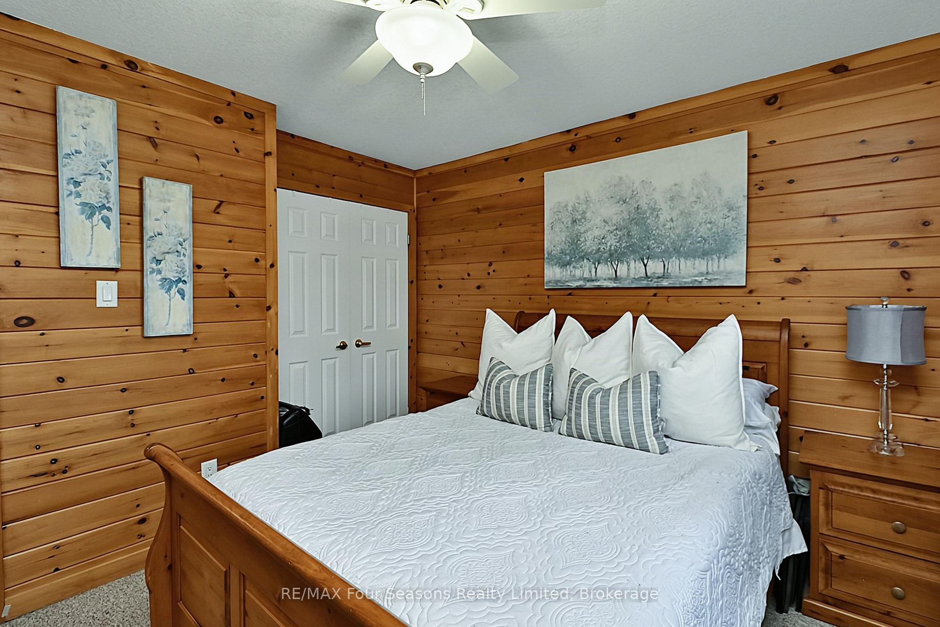 Photo 12 of 47 Cabin Crescent, Wasaga Beach — HOMEH