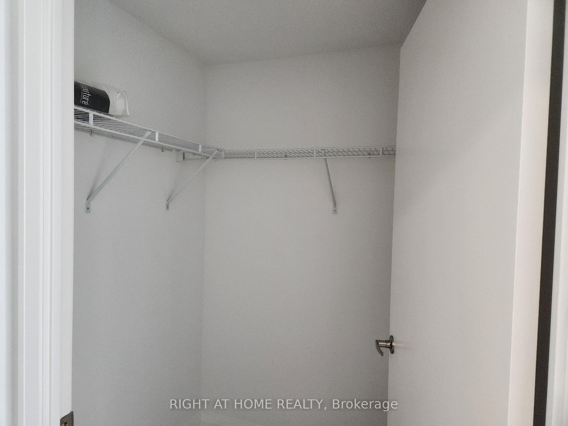 Photo 6 of Unit 325, 26 Gibbs Road, Etobicoke, Islington-City Centre West — HOMEH