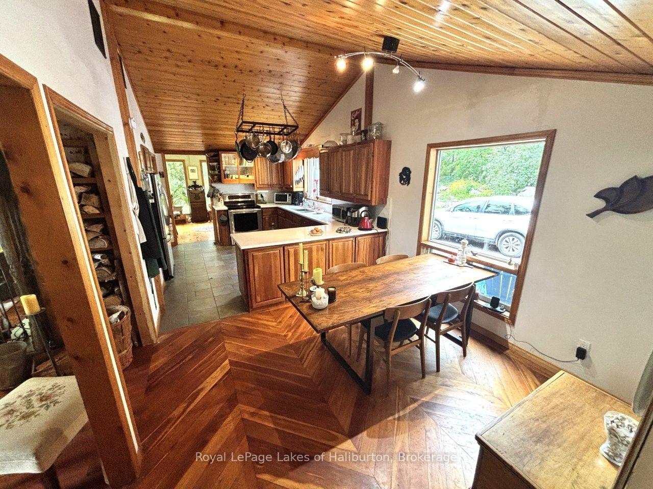 Photo 17 of 10 Nevison Drive, Kawartha Lakes, Somerville — HOMEH