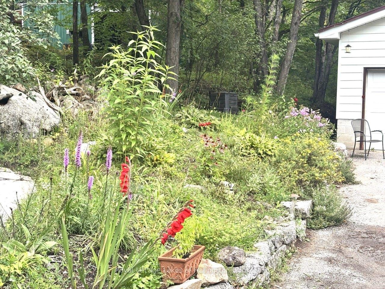 Photo 37 of 10 Nevison Drive, Kawartha Lakes, Somerville — HOMEH