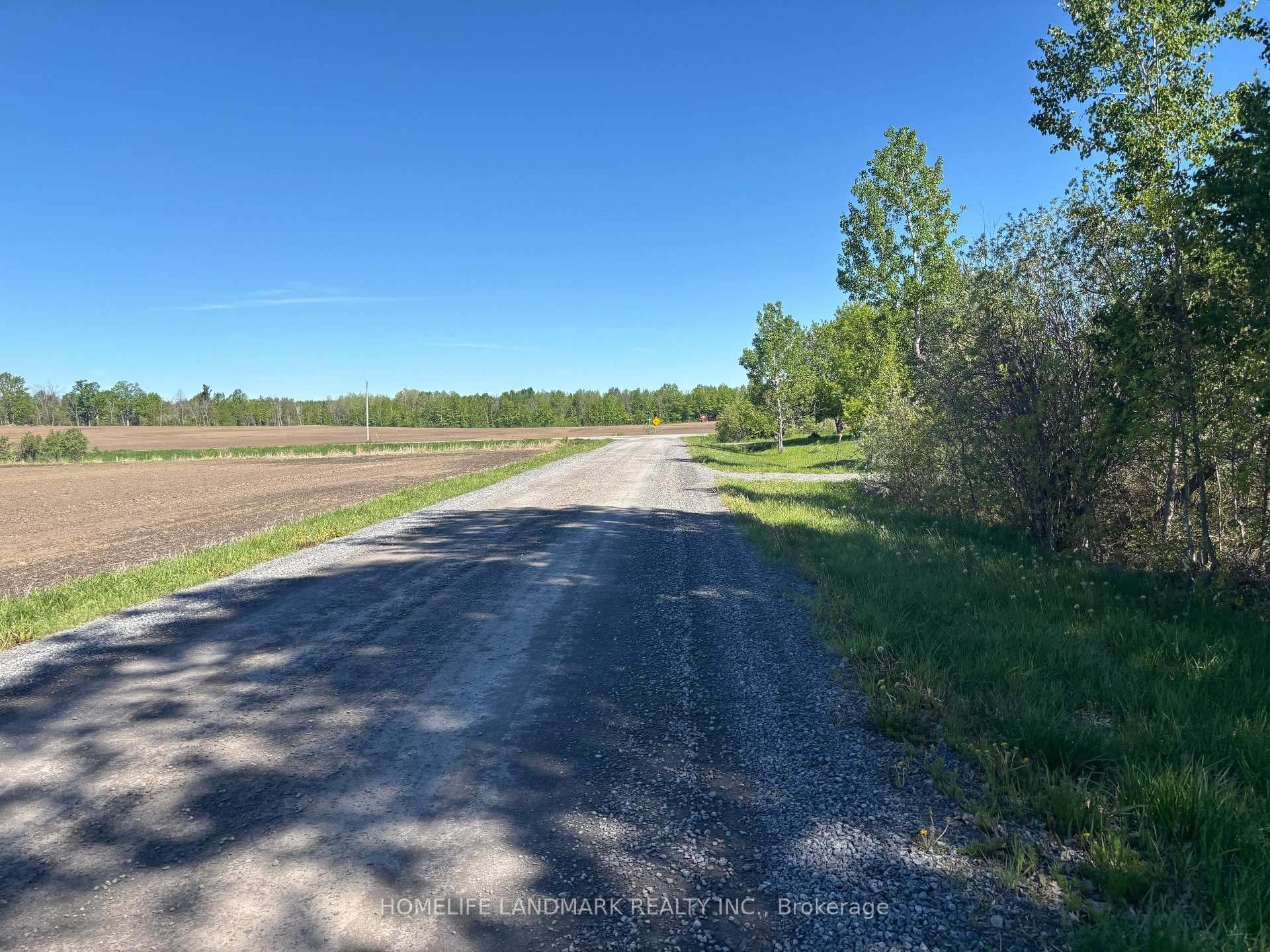 Photo 2 of 3485 Smith Road, South Stormont, South Stormont (Osnabruck) Twp — HOMEH