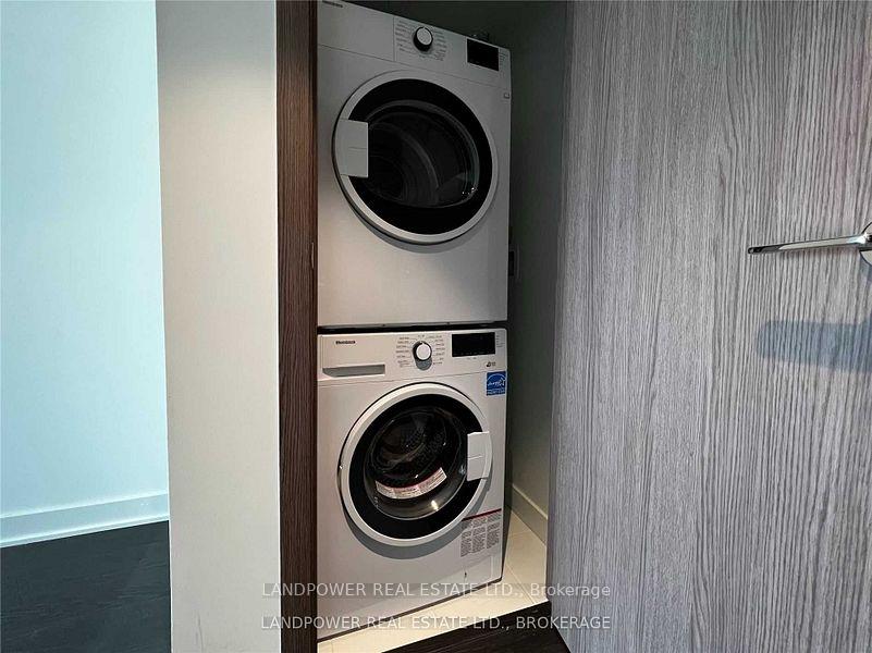 Photo 10 of Unit 2006, 19 Bathurst Street, Toronto, Waterfront Communities — HOMEH