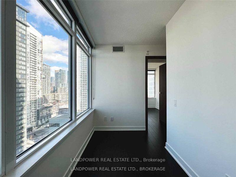 Photo 14 of Unit 2006, 19 Bathurst Street, Toronto, Waterfront Communities — HOMEH