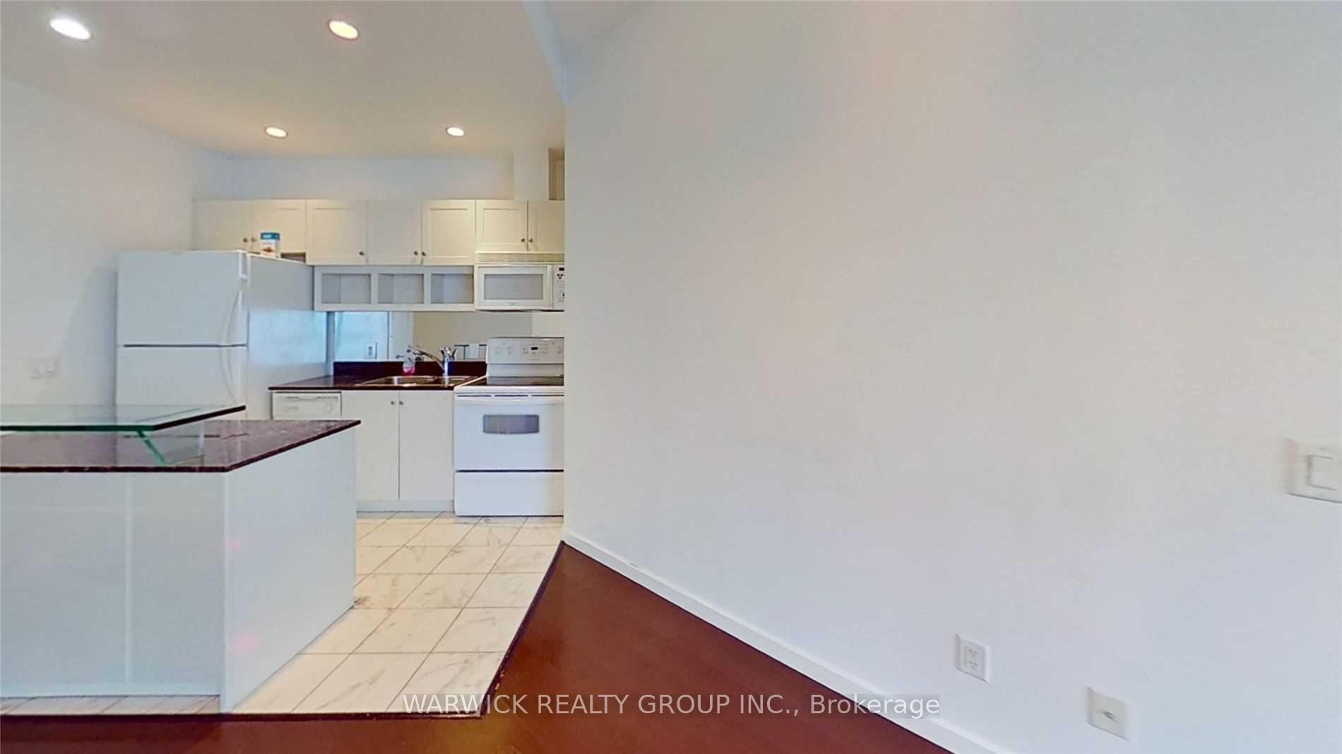 Photo 4 of Unit 2103, 8 York Street, Toronto, Waterfront Communities — HOMEH