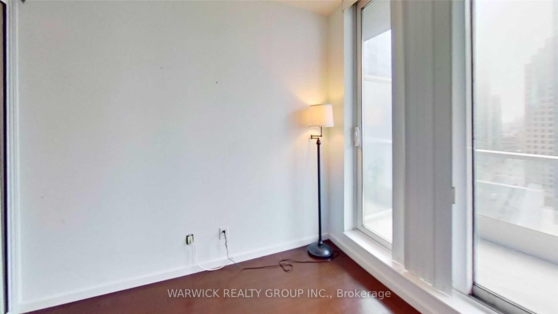 Photo 8 of Unit 2103, 8 York Street, Toronto, Waterfront Communities — HOMEH
