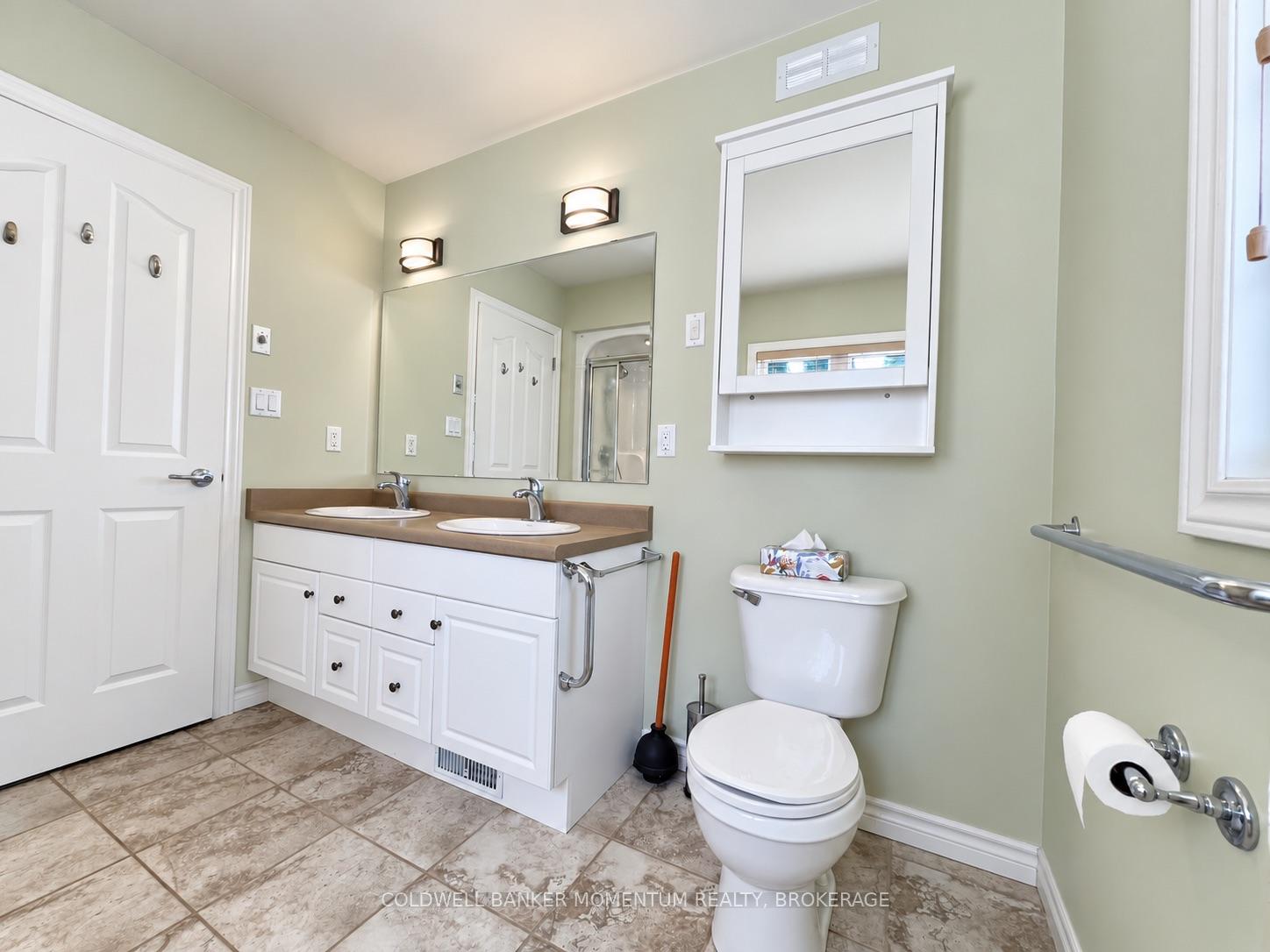 Photo 20 of 3930 Durban Lane, Lincoln, Lincoln-Jordan/Vineland — HOMEH
