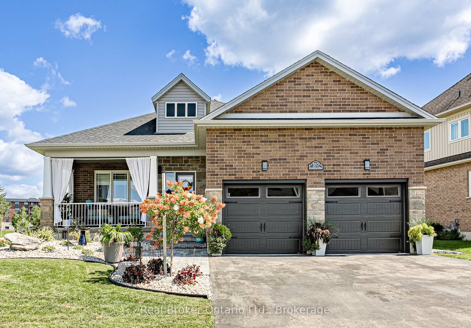Photo of 337 Fairway Road