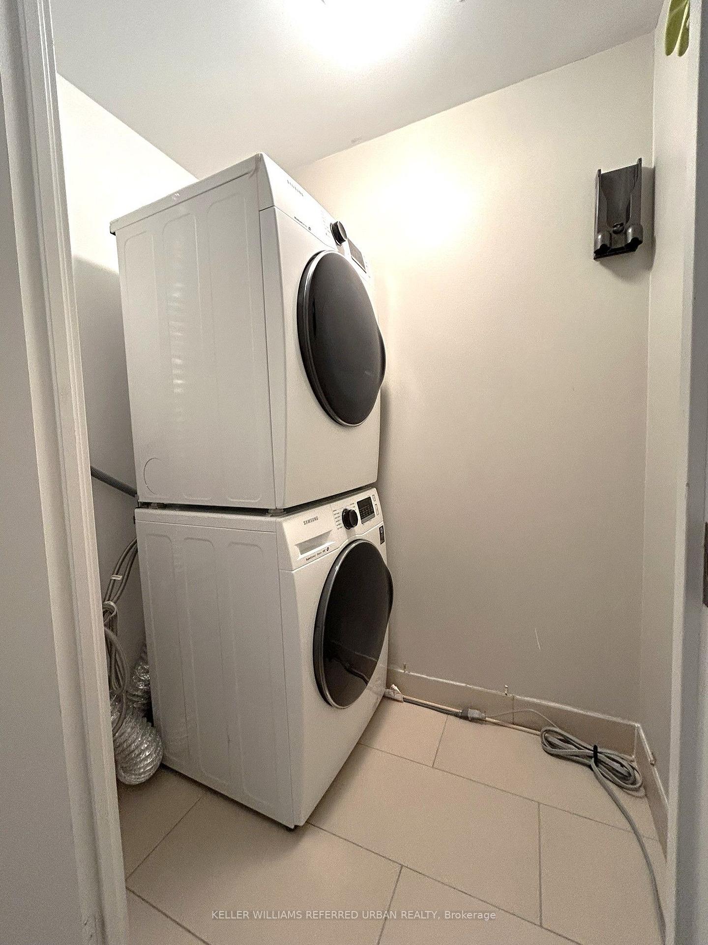 Photo 16 of Unit 2906, 15 Fort York Boulevard, Toronto, Waterfront Communities — HOMEH