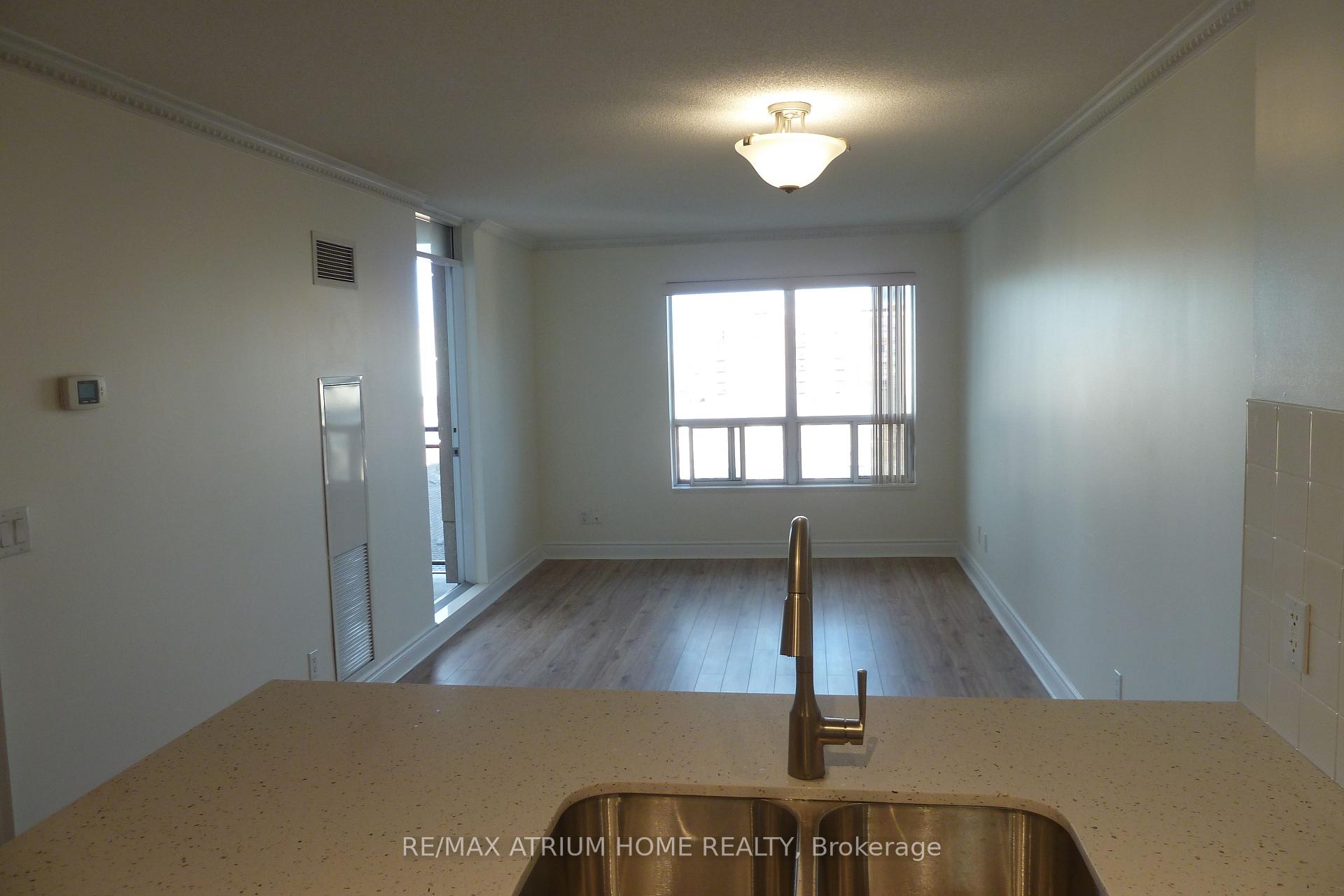 Photo 7 of Unit 815, 51 Saddlecreek Drive, Markham, Commerce Valley — HOMEH