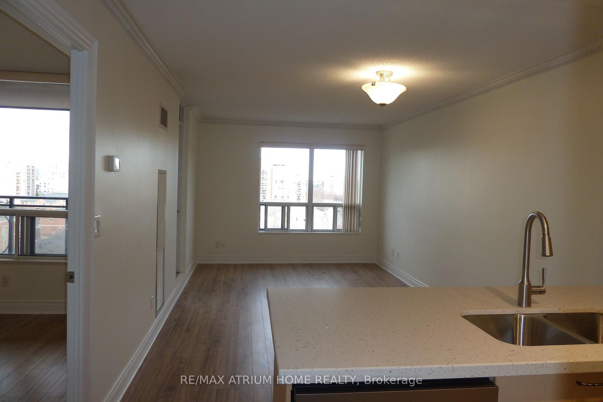 Photo 8 of Unit 815, 51 Saddlecreek Drive, Markham, Commerce Valley — HOMEH