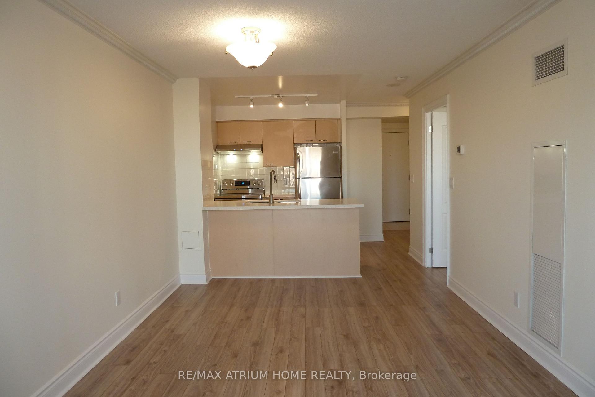Photo 11 of Unit 815, 51 Saddlecreek Drive, Markham, Commerce Valley — HOMEH