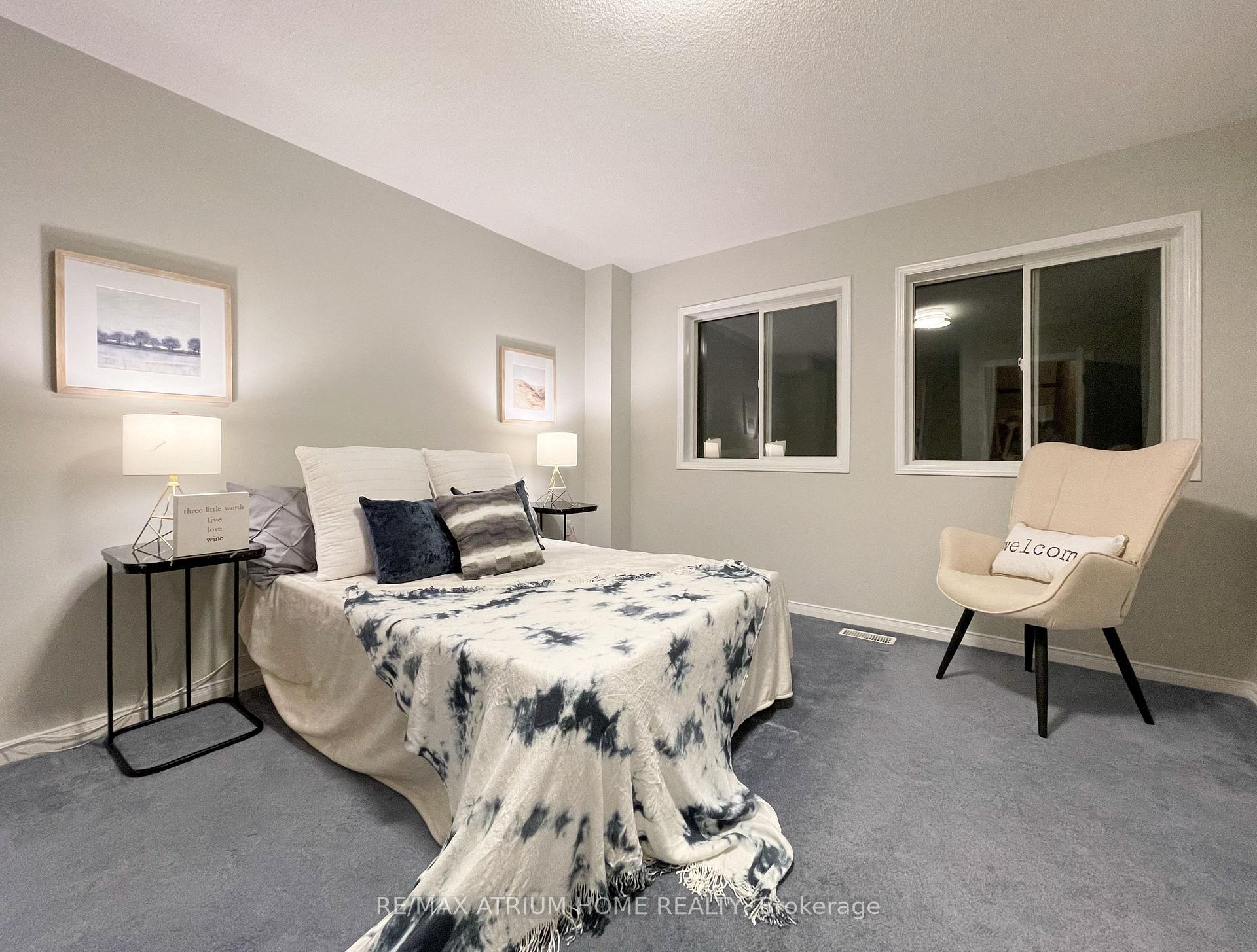 Photo 6 of 45 Madison Heights Boulevard, Markham, Berczy — HOMEH