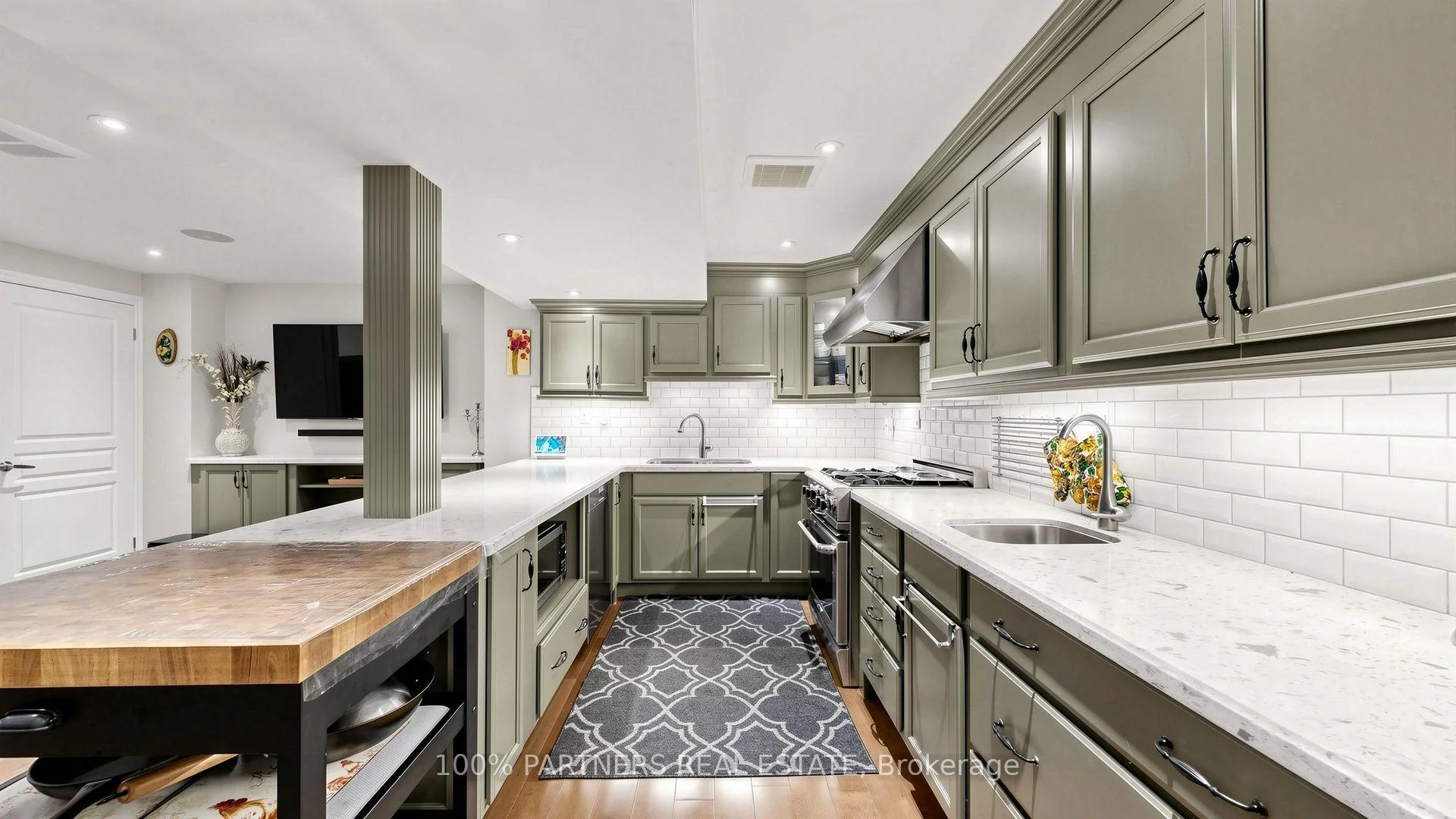 Photo 33 of 33 Earnshaw Drive, Markham, Victoria Square — HOMEH