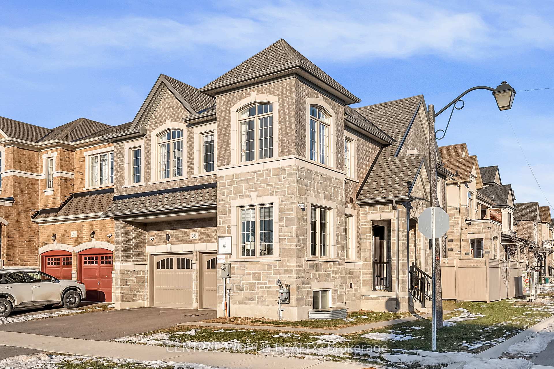 Photo 4 of 395 Fred McLaren Boulevard, Markham, Wismer — HOMEH