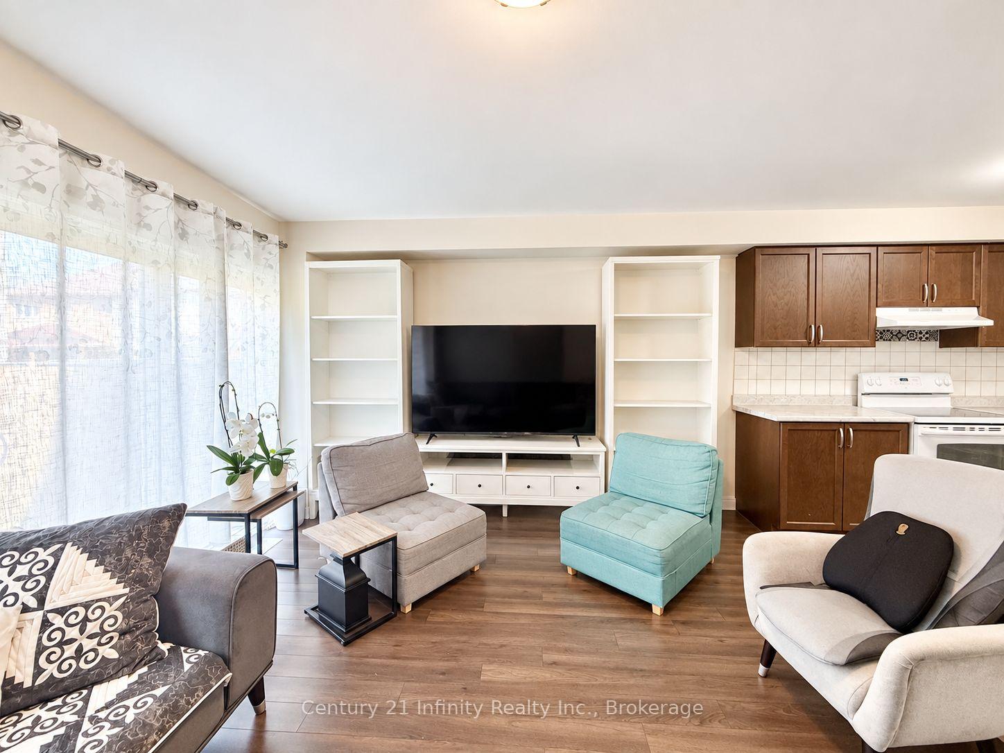 Photo 10 of 2339 Dress Circle Crescent, Oshawa, Windfields — HOMEH