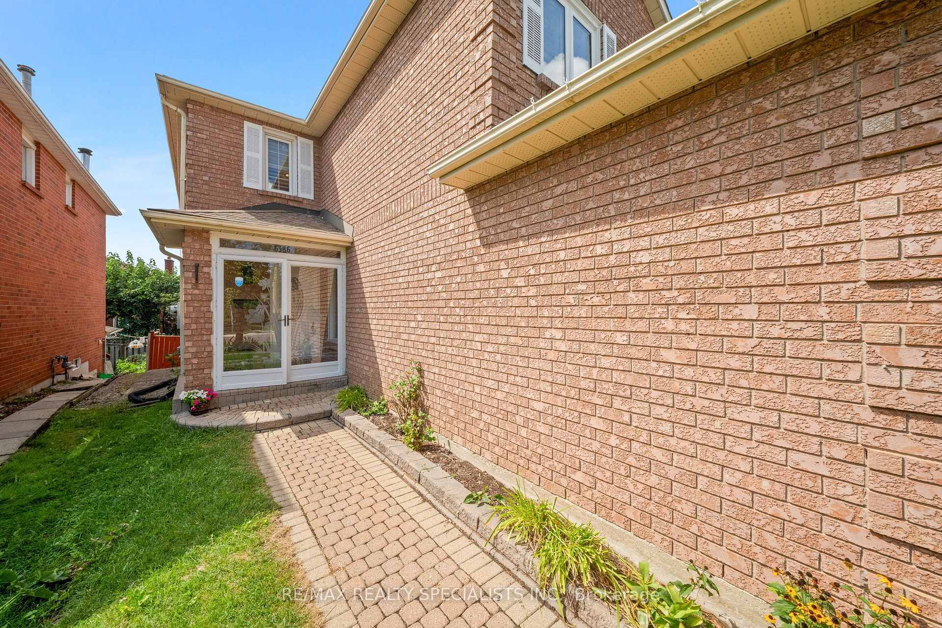 Photo 4 of 6386 Longspur Road, Mississauga, Lisgar — HOMEH