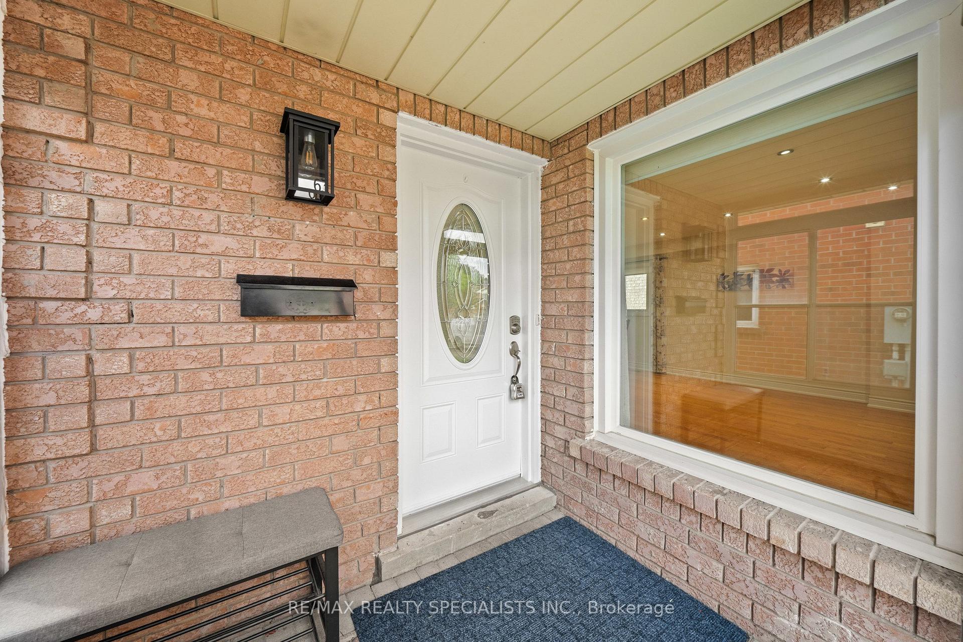 Photo 6 of 6386 Longspur Road, Mississauga, Lisgar — HOMEH