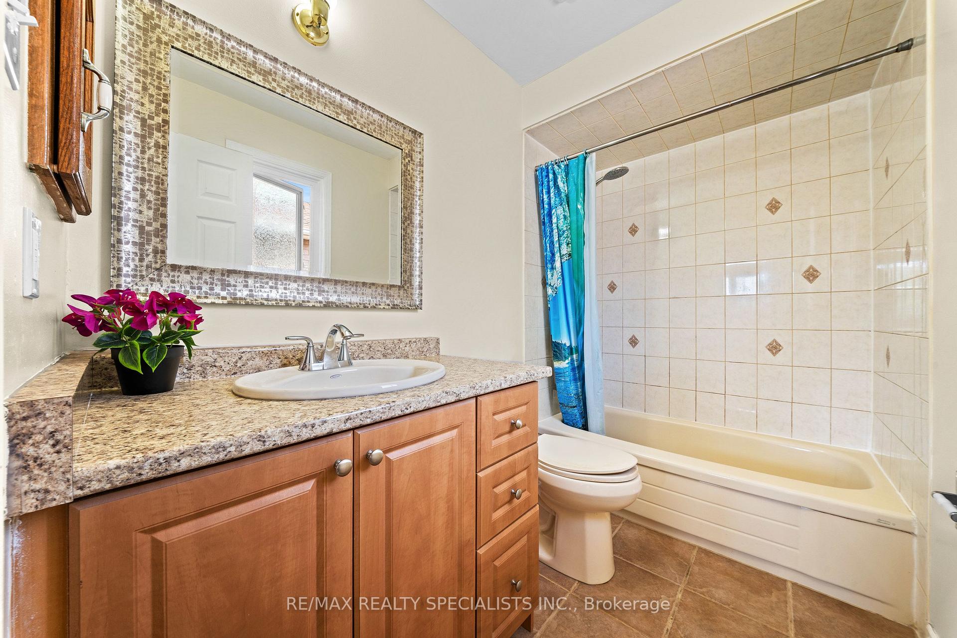 Photo 18 of 6386 Longspur Road, Mississauga, Lisgar — HOMEH