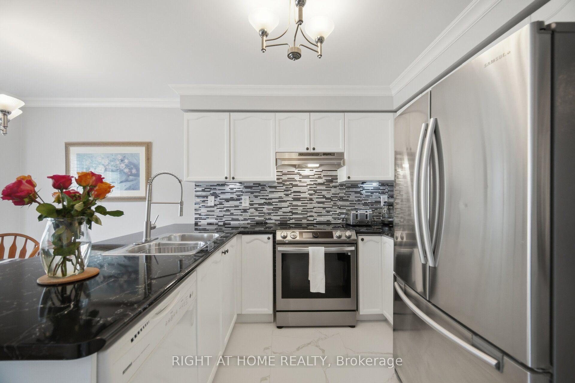 Photo 12 of 475 Collis Court, Milton, Clarke — HOMEH