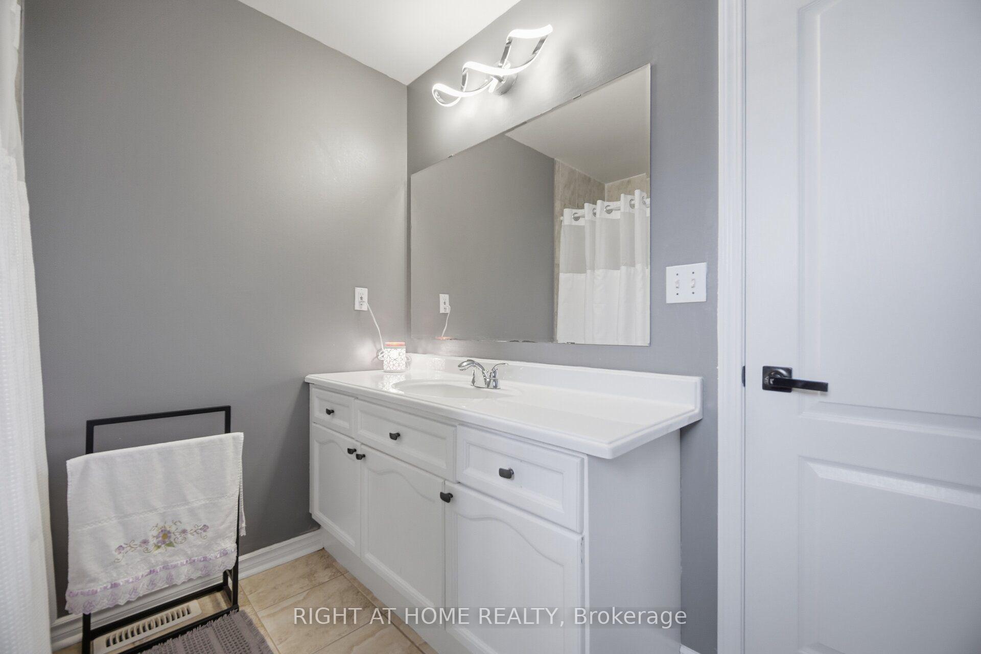 Photo 24 of 475 Collis Court, Milton, Clarke — HOMEH