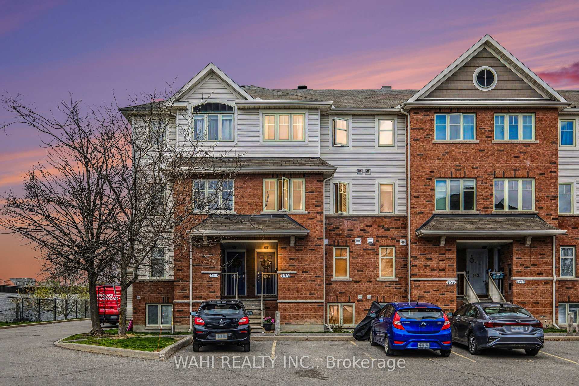 Photo 1 of 155 Windswept Private, Ottawa, Riverside South/Gloucester Glen — HOMEH