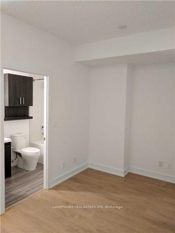 Photo 7 of Unit 1004, 150 Fairview Mall Drive, North York, Don Valley Village — HOMEH