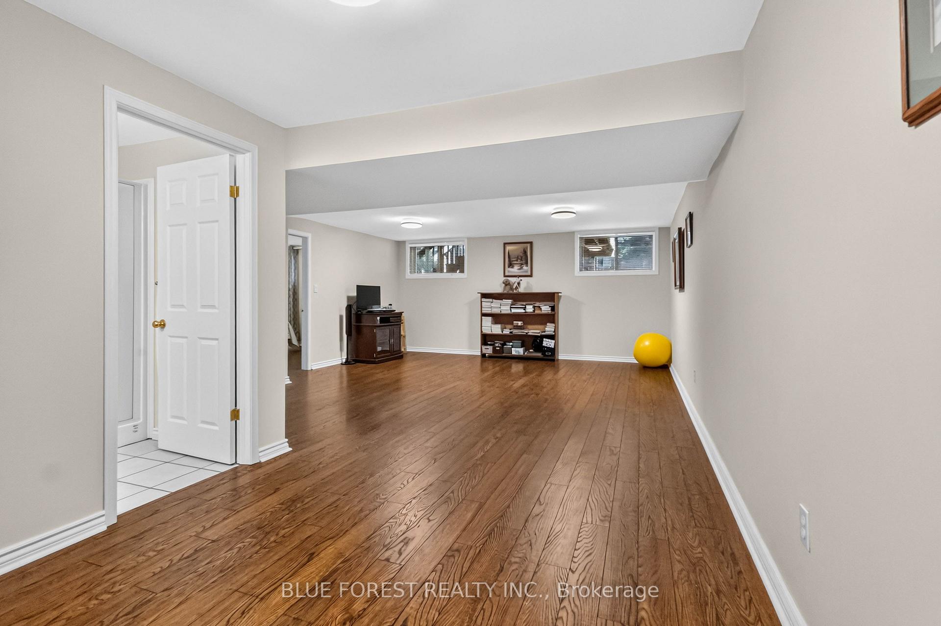 Photo 23 of Unit 38, 43 Capulet Walk, London, North M — HOMEH