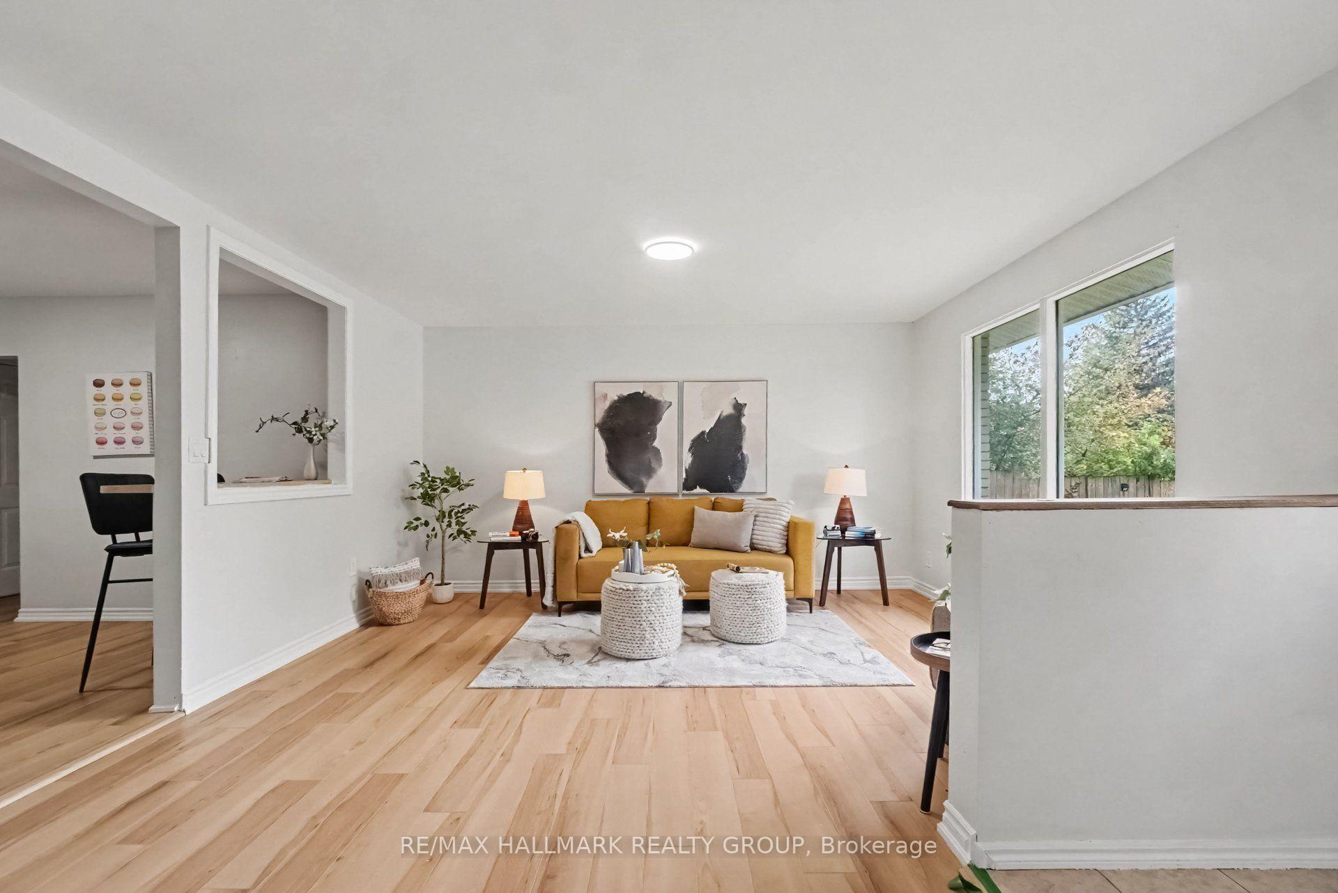 Photo 8 of 1369 Duford Drive, Ottawa, Bilberry Creek/Queenswood Heights — HOMEH