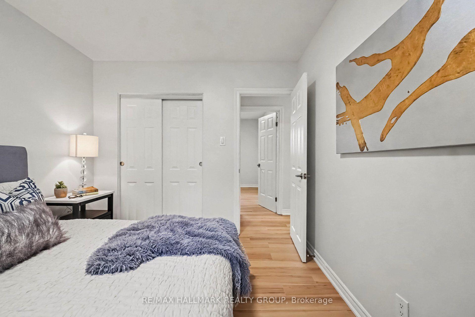 Photo 18 of 1369 Duford Drive, Ottawa, Bilberry Creek/Queenswood Heights — HOMEH