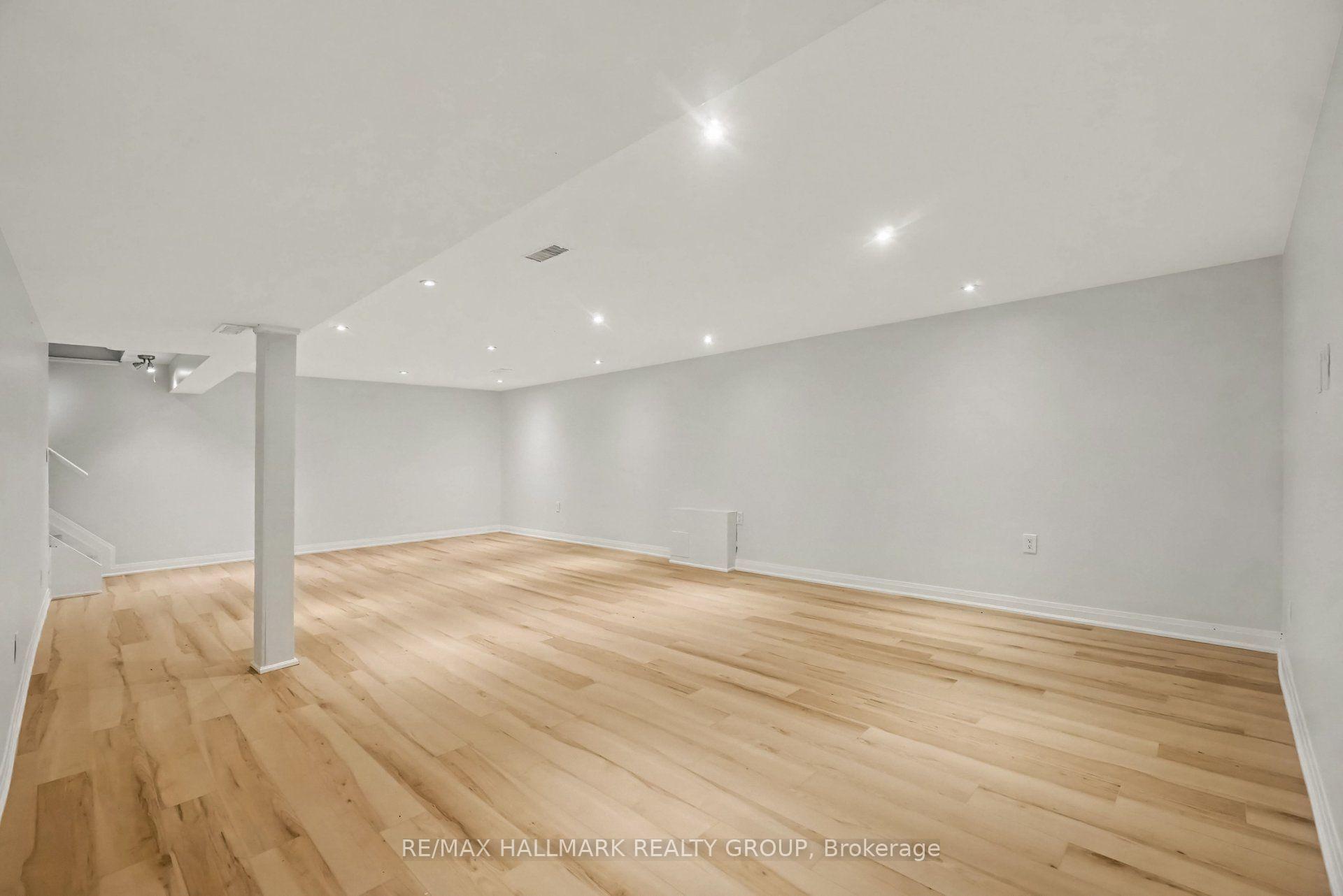 Photo 20 of 1369 Duford Drive, Ottawa, Bilberry Creek/Queenswood Heights — HOMEH