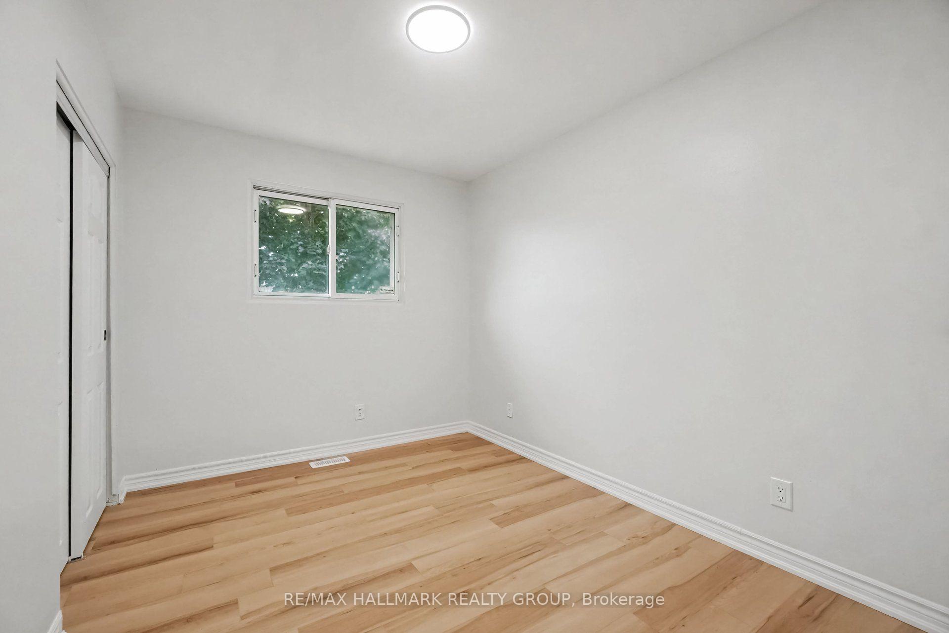 Photo 23 of 1369 Duford Drive, Ottawa, Bilberry Creek/Queenswood Heights — HOMEH