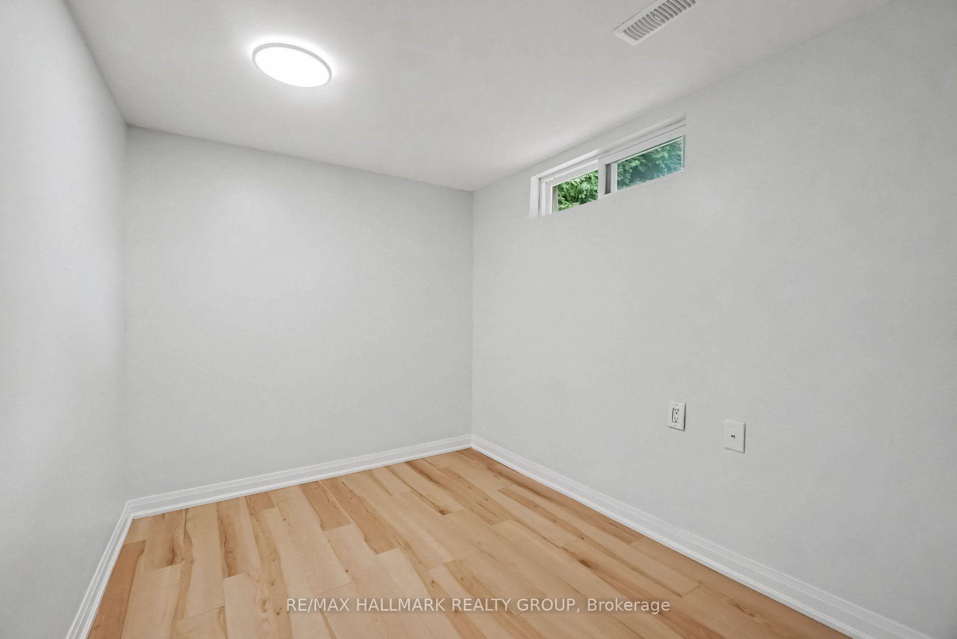 Photo 26 of 1369 Duford Drive, Ottawa, Bilberry Creek/Queenswood Heights — HOMEH