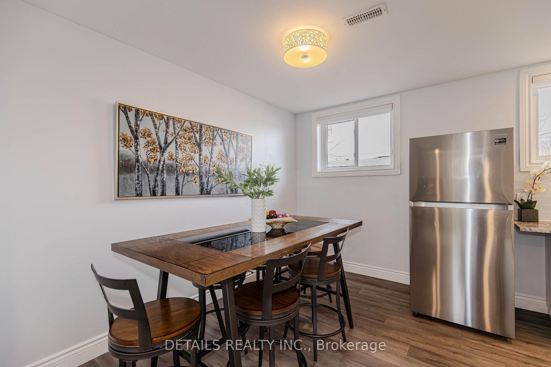 Photo 7 of 7 Kerry Crescent E, Ottawa, City View/Skyline/Fisher Heights/Parkwood Hills — HOMEH