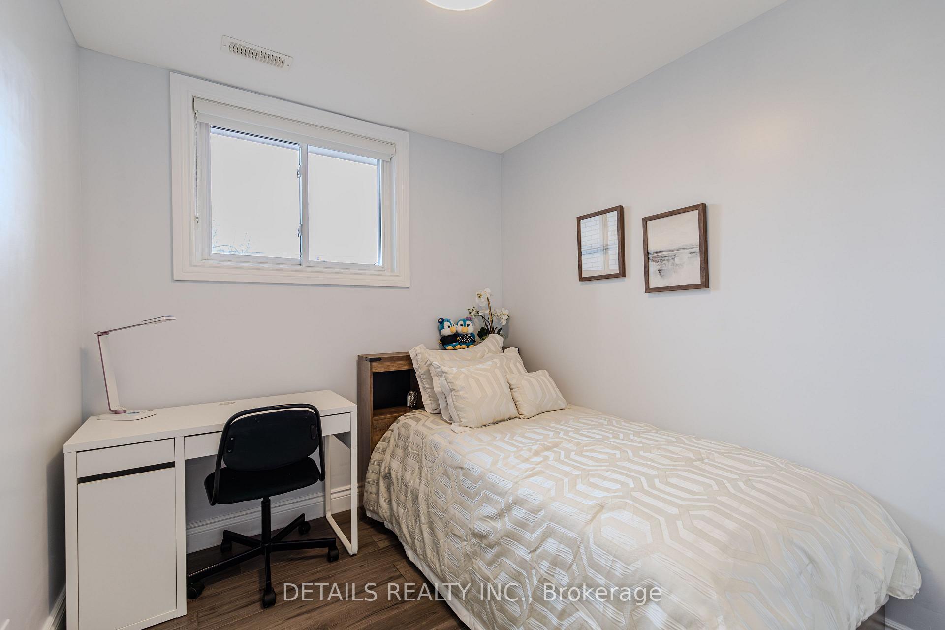 Photo 20 of 7 Kerry Crescent E, Ottawa, City View/Skyline/Fisher Heights/Parkwood Hills — HOMEH