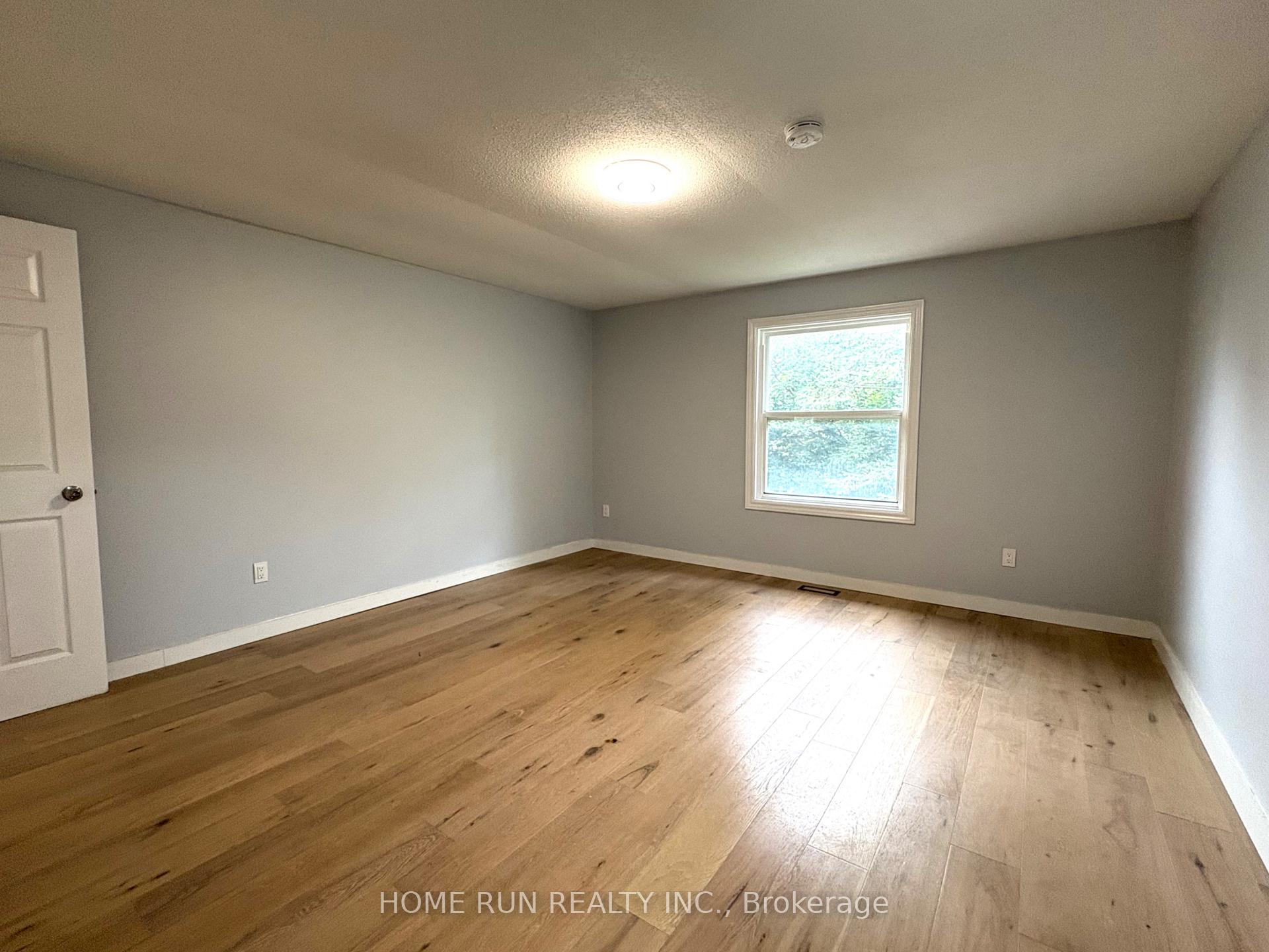 Photo 16 of 1201 St Moritz Court, Ottawa, Convent Glen North — HOMEH