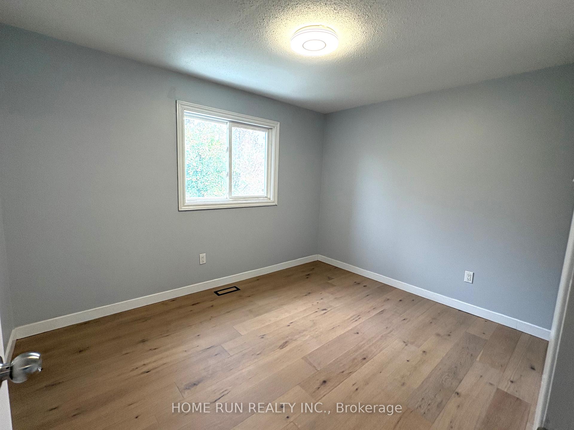 Photo 22 of 1201 St Moritz Court, Ottawa, Convent Glen North — HOMEH